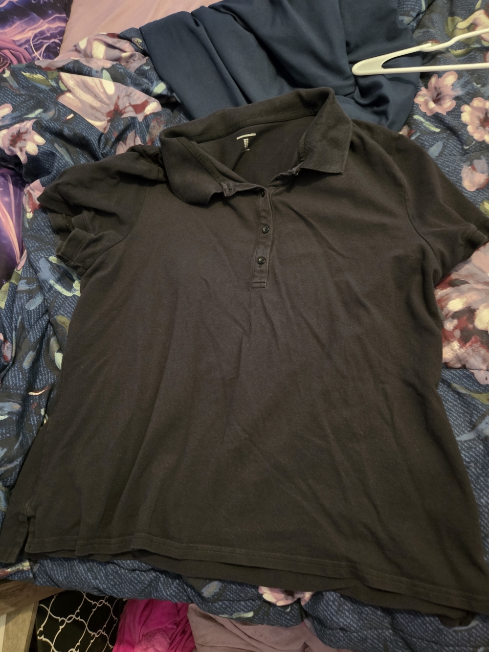 Amazon Essentials Women's Black Short Sleeve Polo